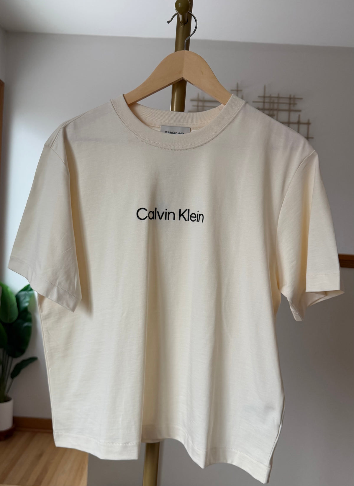 Calvin Klein Jeans Logo T-Shirt – Cream | Size M | New with Tags | Originally $49